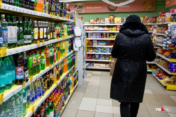 Не все могут удержаться от соблазна, когда товар — на расстоянии вытянутой руки Не все могут удержаться от соблазна, когда товар — на расстоянии вытянутой руки
