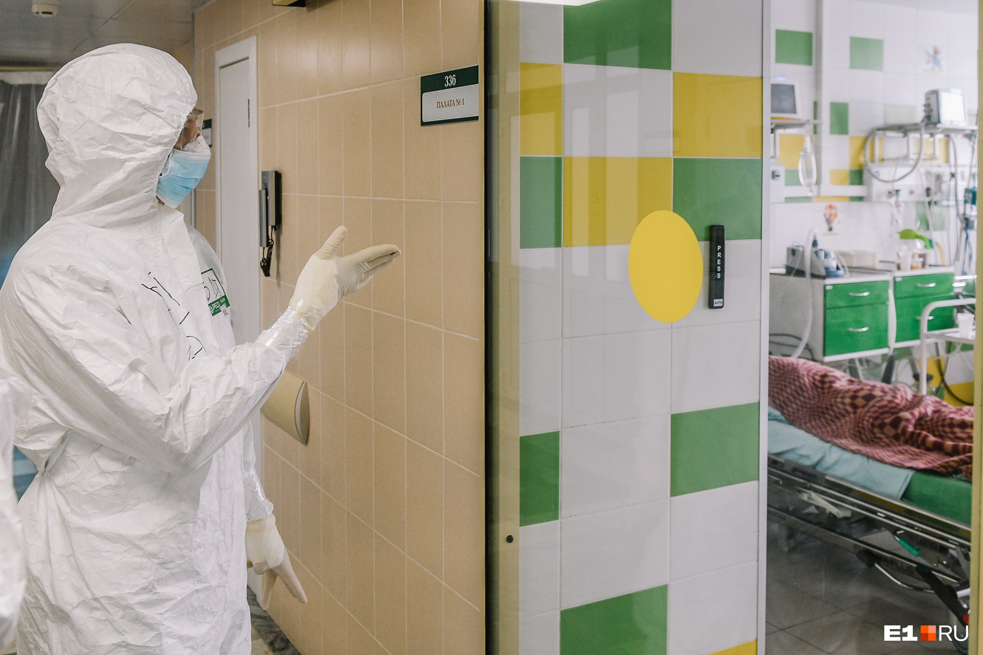Кузбасские больницы запустили забавный челлендж. Они рассказывают про коронавирус мемами в Instagram