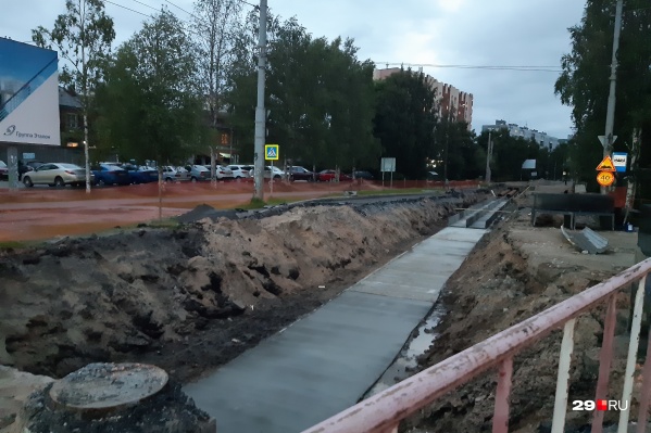 Обводный канал снова копают почти все лето в Архангельске Обводный канал снова копают почти все лето в Архангельске