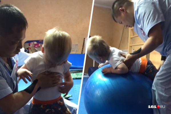 Чжан был специалистом лечебной физкультуры Чжан был специалистом лечебной физкультуры