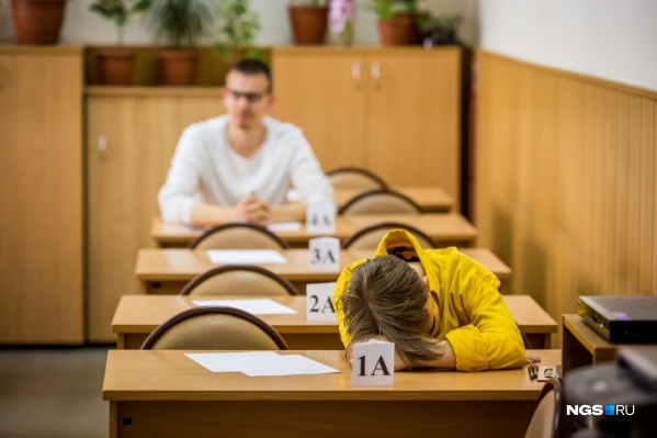 Знания достанут везде<br> Знания достанут везде<br>