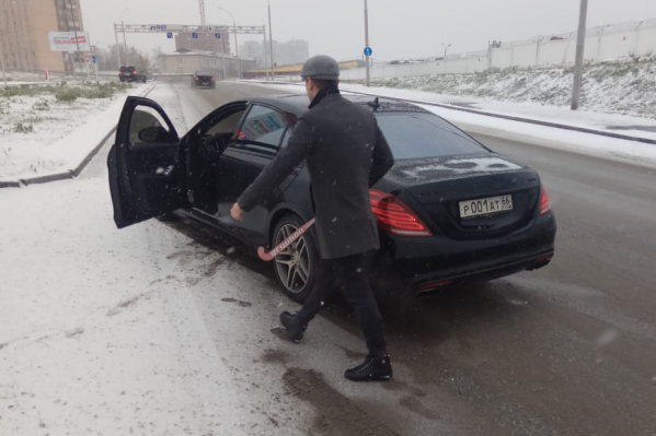 Происшествие попало на камеры наблюдения АЗС Происшествие попало на камеры наблюдения АЗС