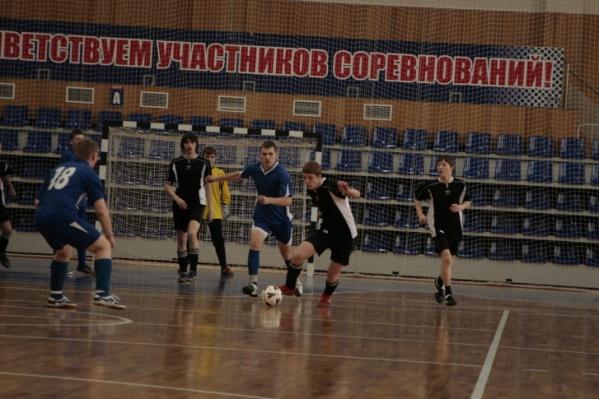Под запретом соревнования, тренировки — нет Под запретом соревнования, тренировки — нет 