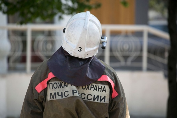 По предварительной информации, дом был пуст во время возгорания По предварительной информации, дом был пуст во время возгорания