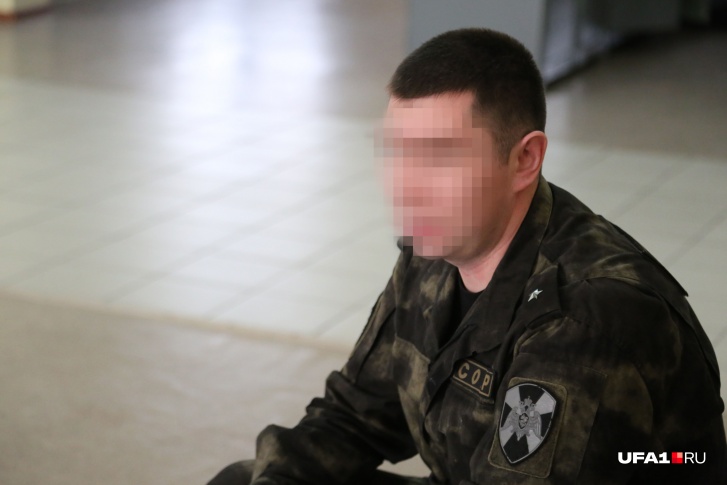 Снимать спецназовца можно только в маске или со спины — специфика работы Снимать спецназовца можно только в маске или со спины — специфика работы