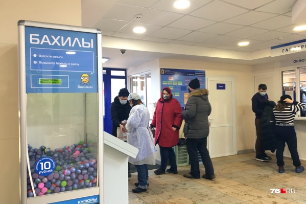 В праздники поликлиники перейдут на сокращенный режим работы В праздники поликлиники перейдут на сокращенный режим работы 