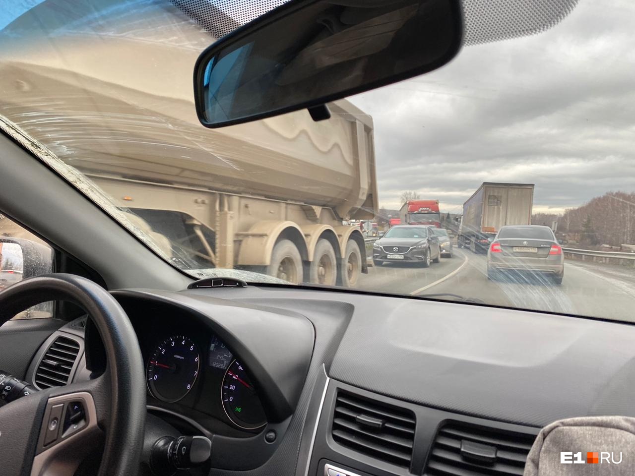 пробка на трассе тюмень