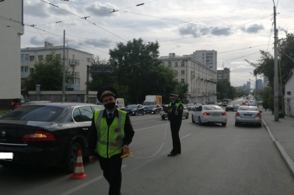 ДТП произошло на улице Куйбышева у дома № 99 ДТП произошло на улице Куйбышева у дома № 99