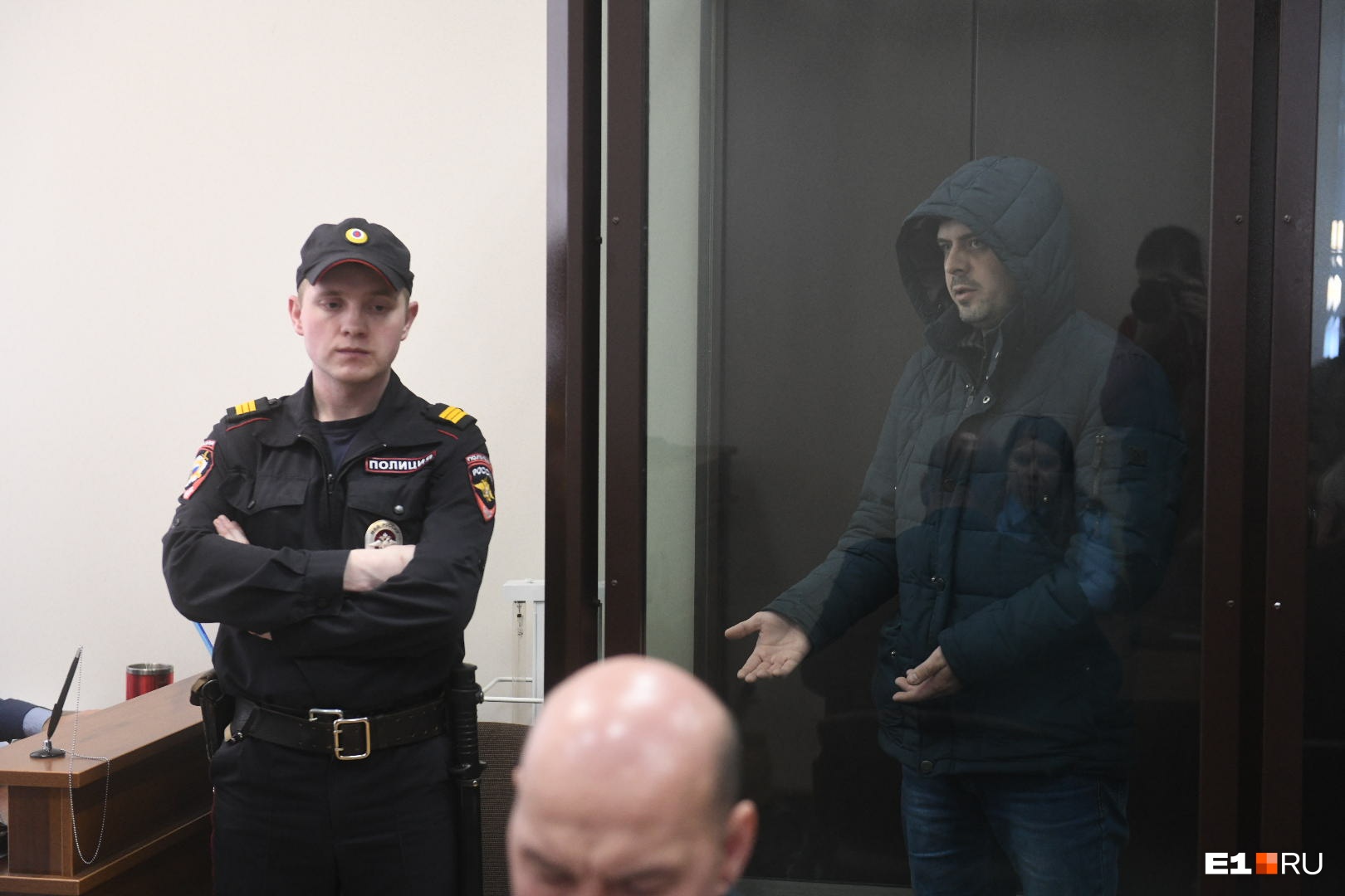 Обвиняемого в избиении архитектора Кротова отправили под стражу. Его соучастник еще на свободе