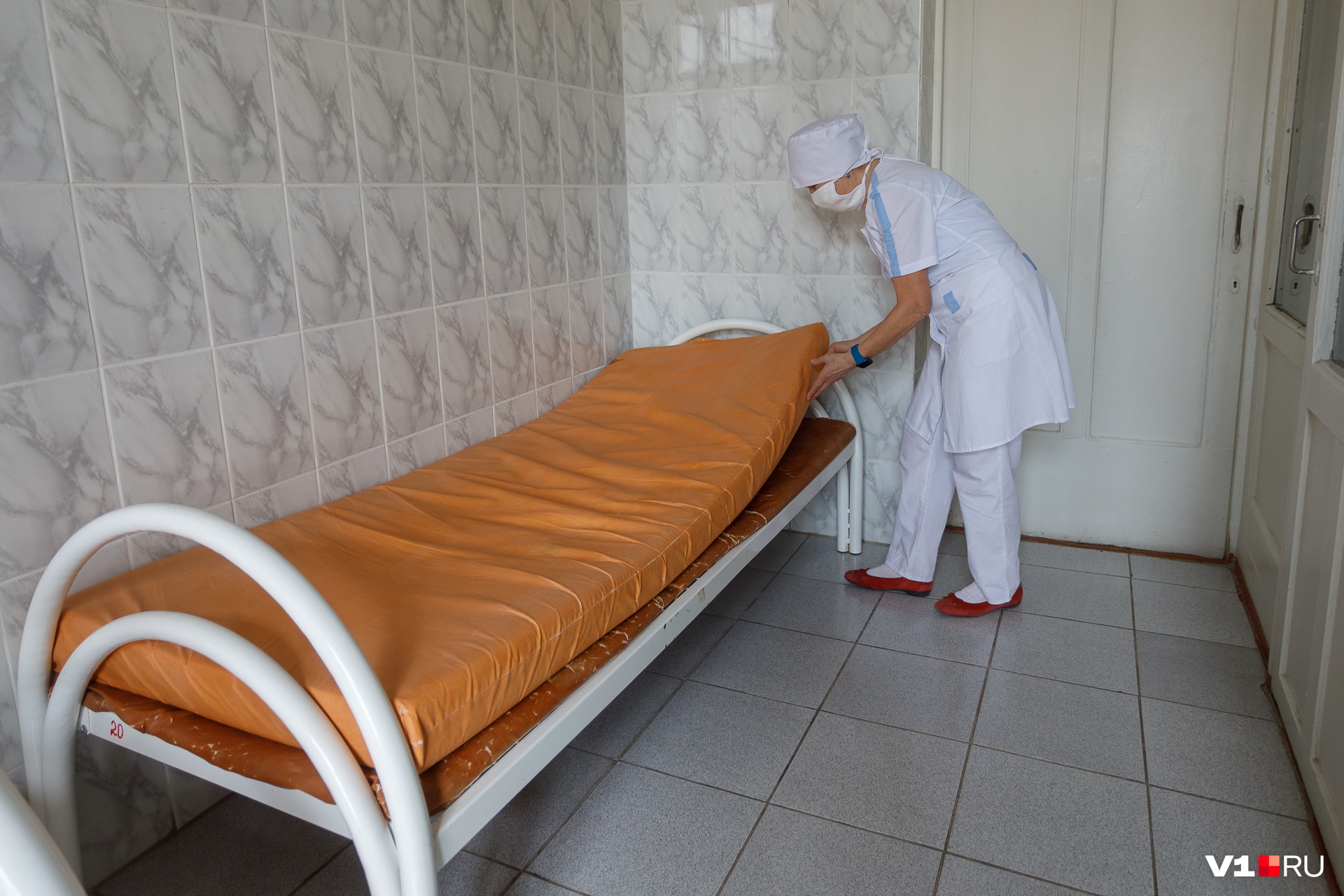 «Подхватила заразу в городе»: в ковидном госпитале скончалась фельдшер из Переславля