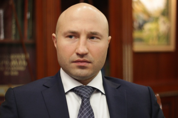 Сергей Плотников пытался построить политическую карьеру Сергей Плотников пытался построить политическую карьеру
