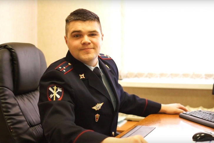 Полицейские не первый день призывают южноуральцев оставаться дома и не нарушать режим обязательной самоизоляции Полицейские не первый день призывают южноуральцев оставаться дома и не нарушать режим обязательной самоизоляции