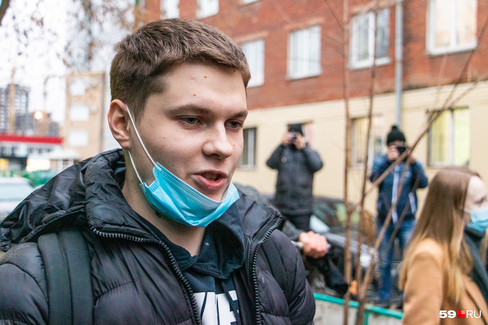 Шабарчин дал интервью журналистам Шабарчин дал интервью журналистам