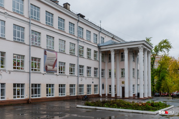 Полный список школ можно узнать на сайте «Я выбираю школу» Полный список школ можно узнать на сайте «Я выбираю школу»