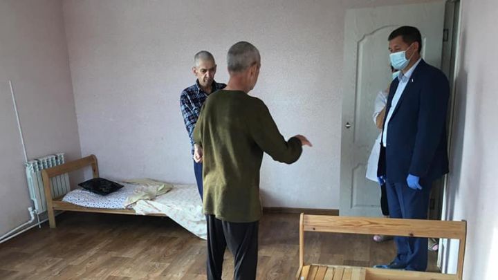 Синяки, антисанитария: депутат из Башкирии без прикрас рассказал о пансионате, где издевались над стариками