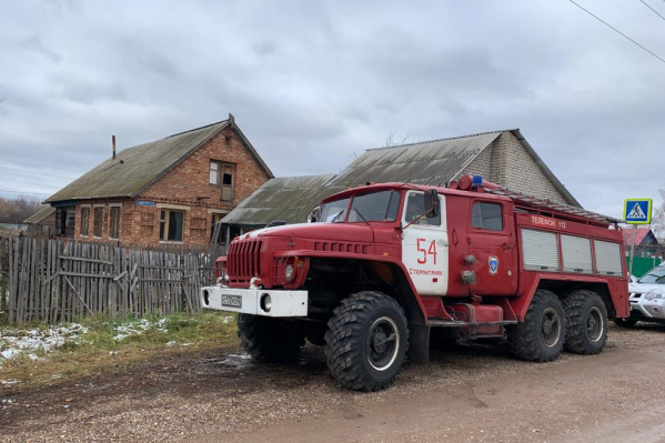 Детали ЧП устанавливаются Детали ЧП устанавливаются