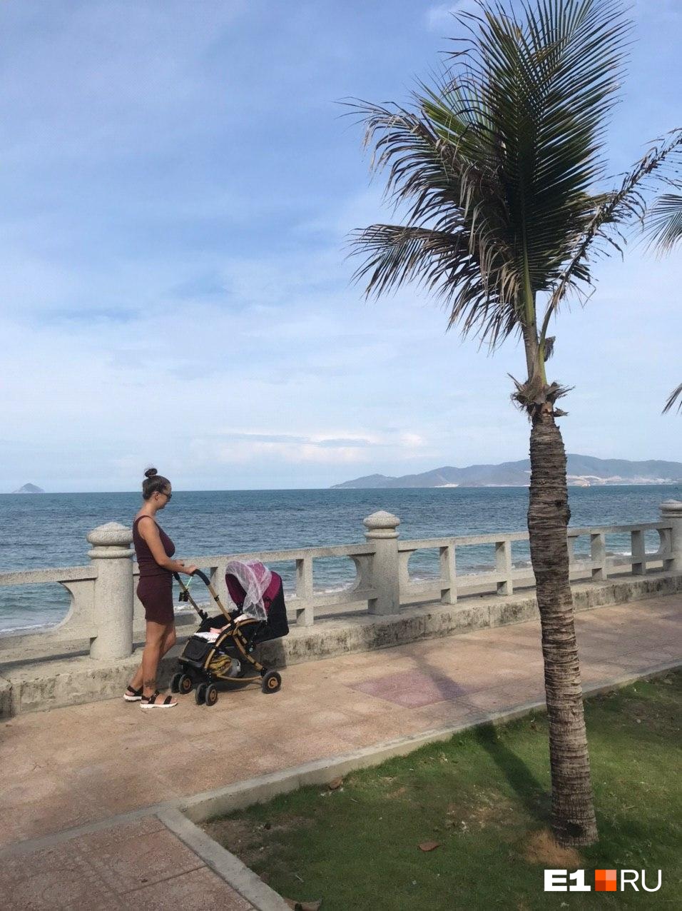 Застрявшая во Вьетнаме екатеринбурженка родила дочь в ожидании эвакуации