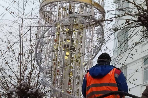 В этом году город украсят особенно ярко В этом году город украсят особенно ярко