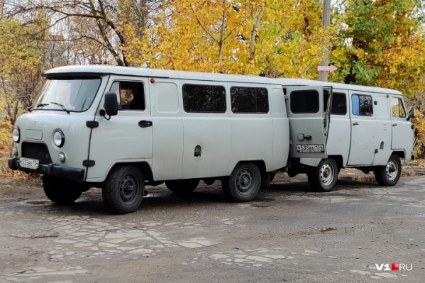 Мужчину привезли в больницу из Новониколаевского района Мужчину привезли в больницу из Новониколаевского района