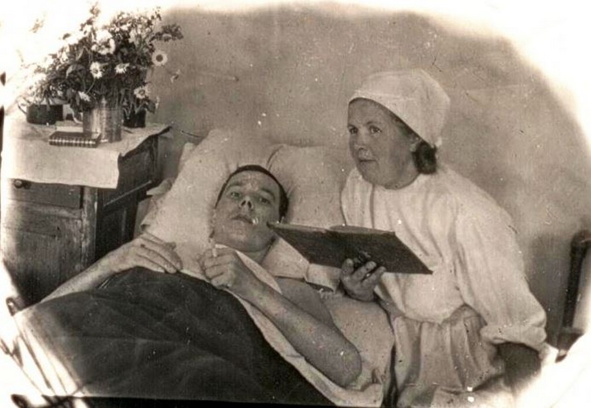 Военный госпиталь раненые