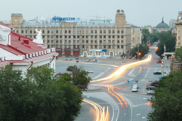Картины Виктора Лосева покажут на здании главпочтамта Картины Виктора Лосева покажут на здании главпочтамта