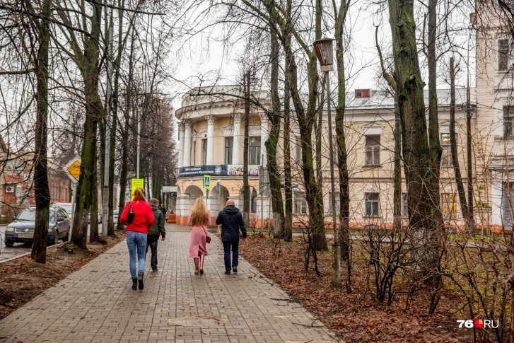 В педагогическом университете из-за коронавируса часть студентов учатся дистанционно В педагогическом университете из-за коронавируса часть студентов учатся дистанционно
