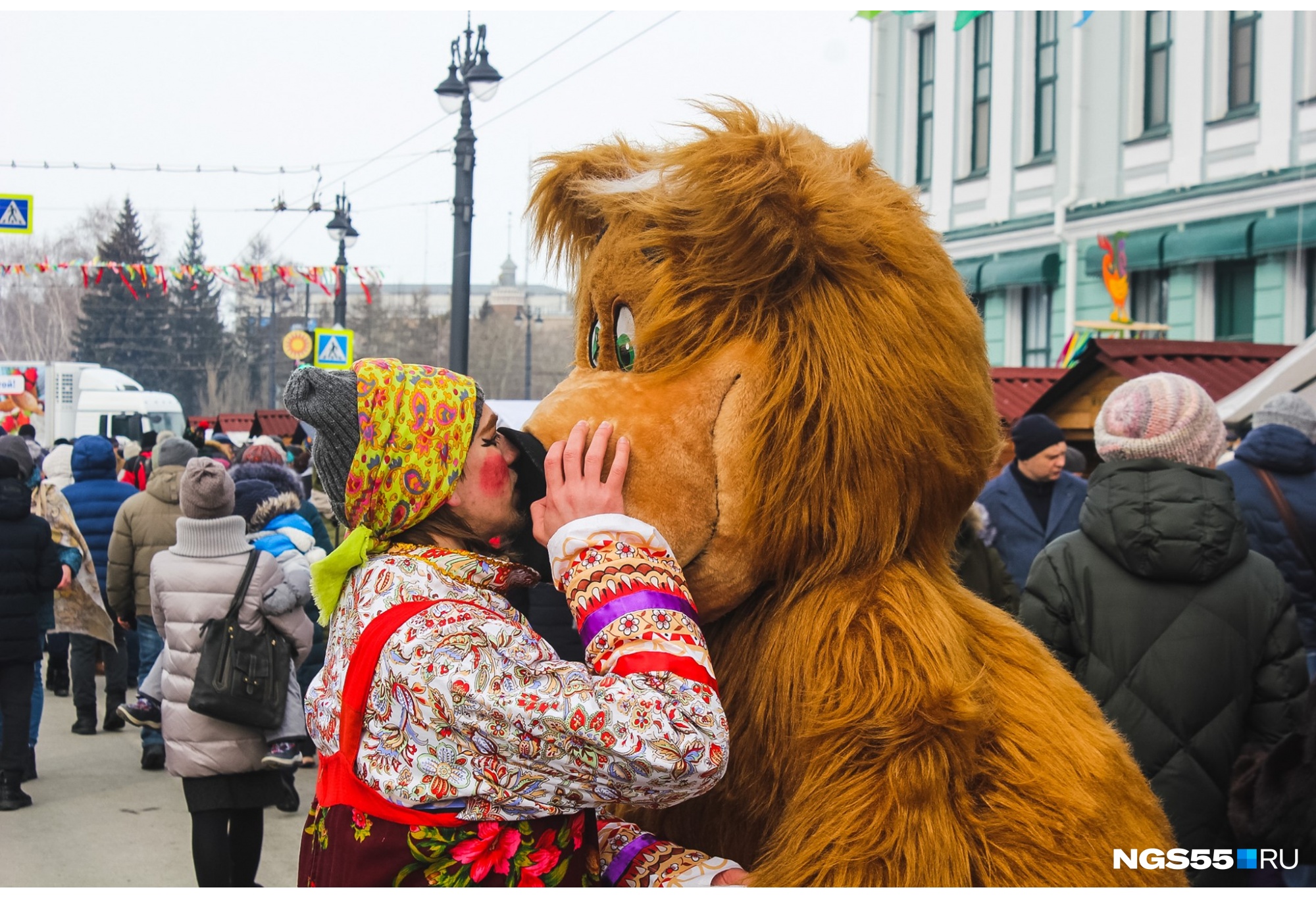 Омские поцелуи, как блины на Масленицу: жаркие, зимние, жирные! Омские поцелуи, как блины на Масленицу: жаркие, зимние, жирные!