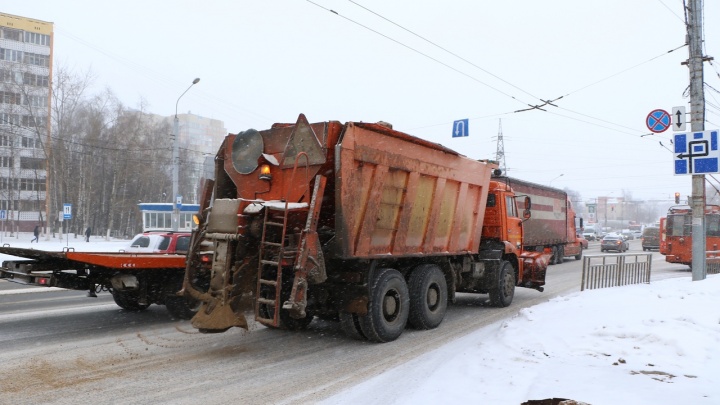 Вам дорого или вредно? В Нижнем Новгороде опять предлагают бороться с гололедом химией