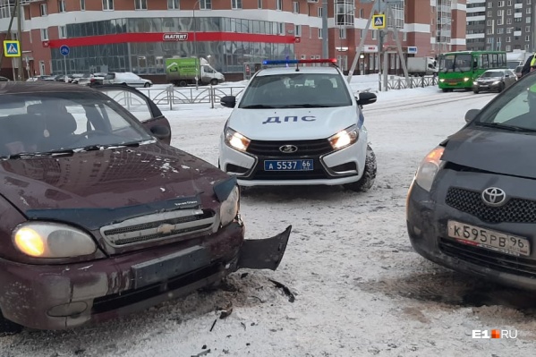 В результате аварии пострадали трое детей В результате аварии пострадали трое детей 