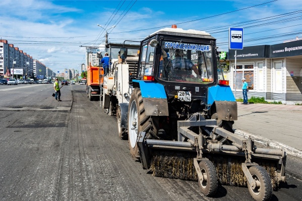 Благодаря слаженной работе подрядчика состояние городских дорог значительно улучшилось Благодаря слаженной работе подрядчика состояние городских дорог значительно улучшилось