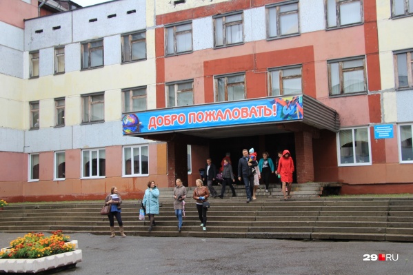 Пока что в школах заболевших детей больше, чем в детских садах Пока что в школах заболевших детей больше, чем в детских садах