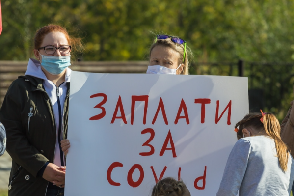 В начале пандемии коронавируса ситуация была лучше, сейчас же, по мнению медиков, скорые не справляются. Надо менять подход к их работе, в том числе к её оплате В начале пандемии коронавируса ситуация была лучше, сейчас же, по мнению медиков, скорые не справляются. Надо менять подход к их работе, в том числе к её оплате