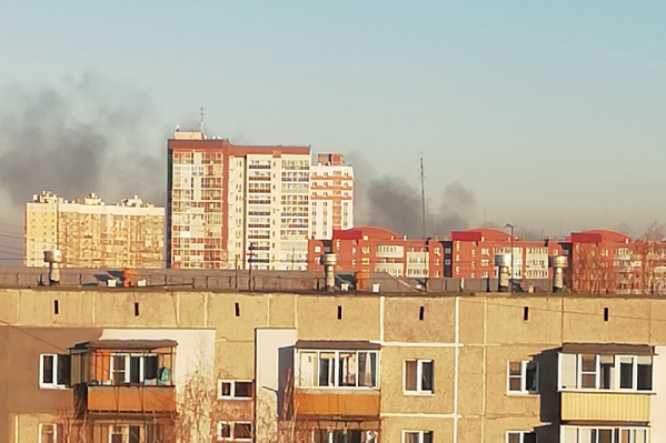 Столб черного дыма переполошил горожан Столб черного дыма переполошил горожан