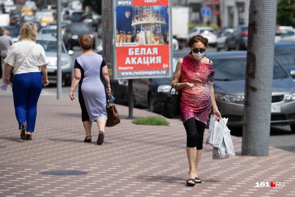 Масочный режим в регионе пока не отменили Масочный режим в регионе пока не отменили