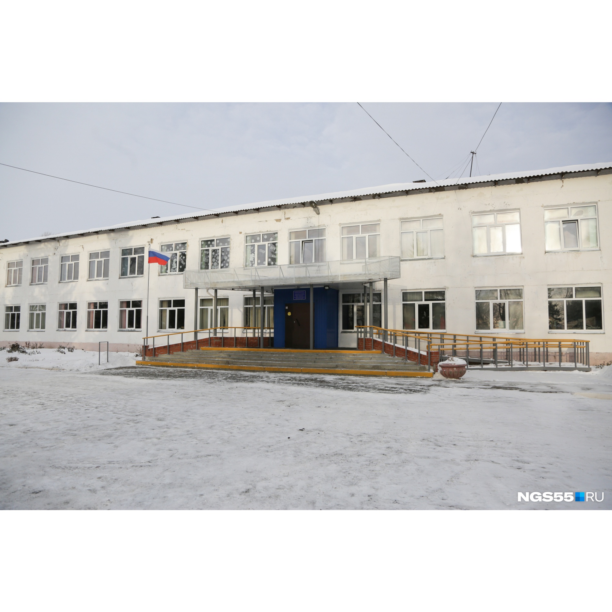 Здесь работает новоизбранная глава поселения Здесь работает новоизбранная глава поселения