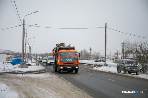 Новая дорога станет продолжением строящегося переезда через Северное шоссе Новая дорога станет продолжением строящегося переезда через Северное шоссе