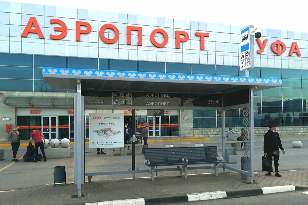 В аэропорту Уфа появилась теплая остановка для ожидания транспорта