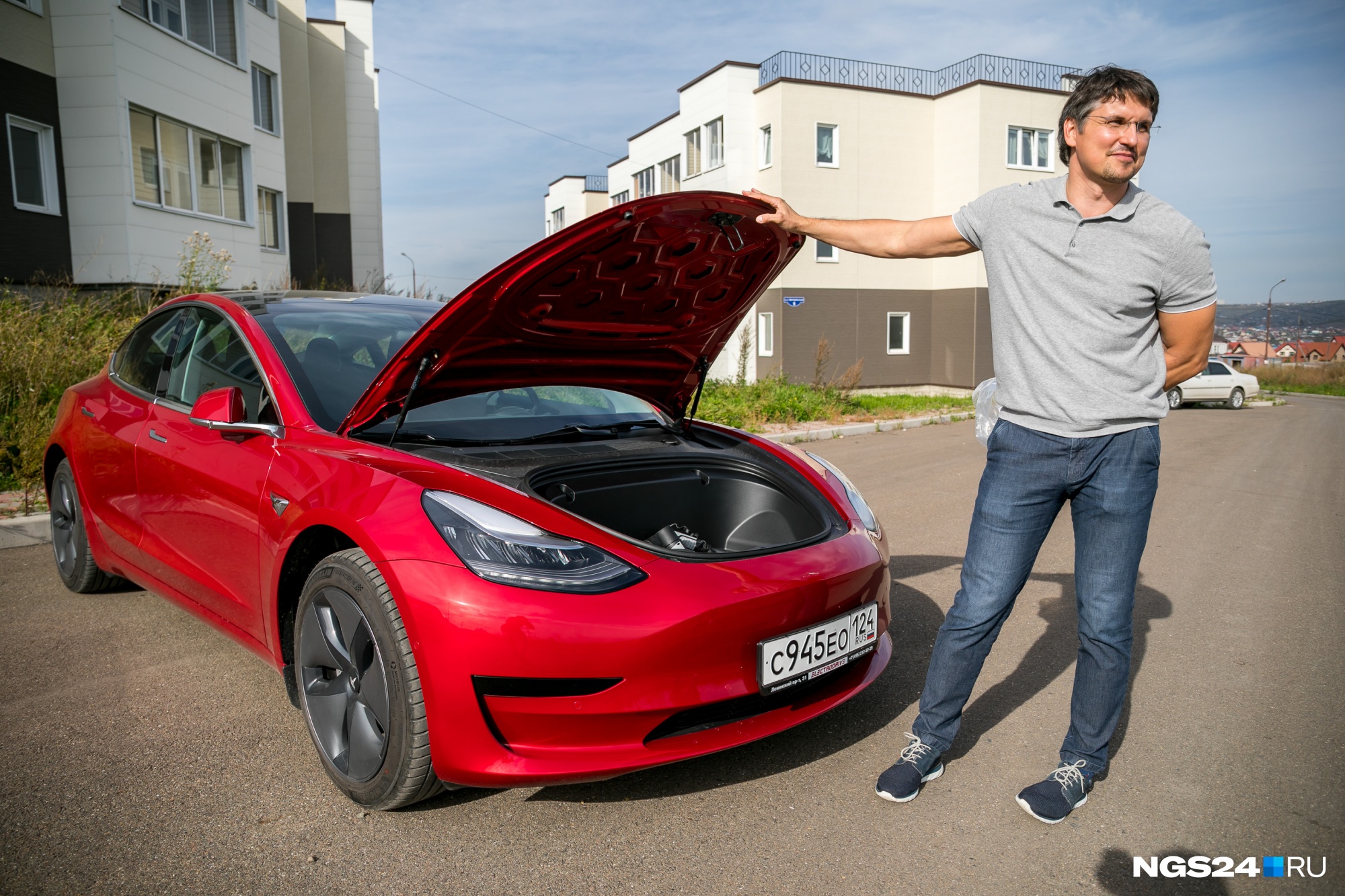 Владелец новой Tesla рассказал об опыте владения электрокаром в Красноярске