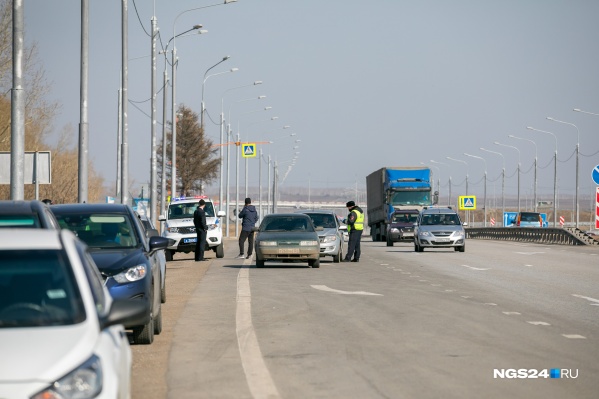 В крае на трассах работают 11 блокпостов В крае на трассах работают 11 блокпостов