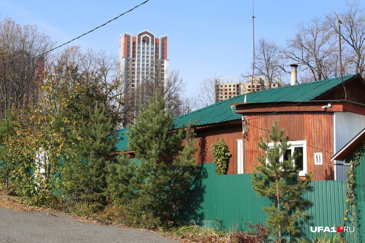 В домах планируются строительные паркинги В домах планируются строительные паркинги