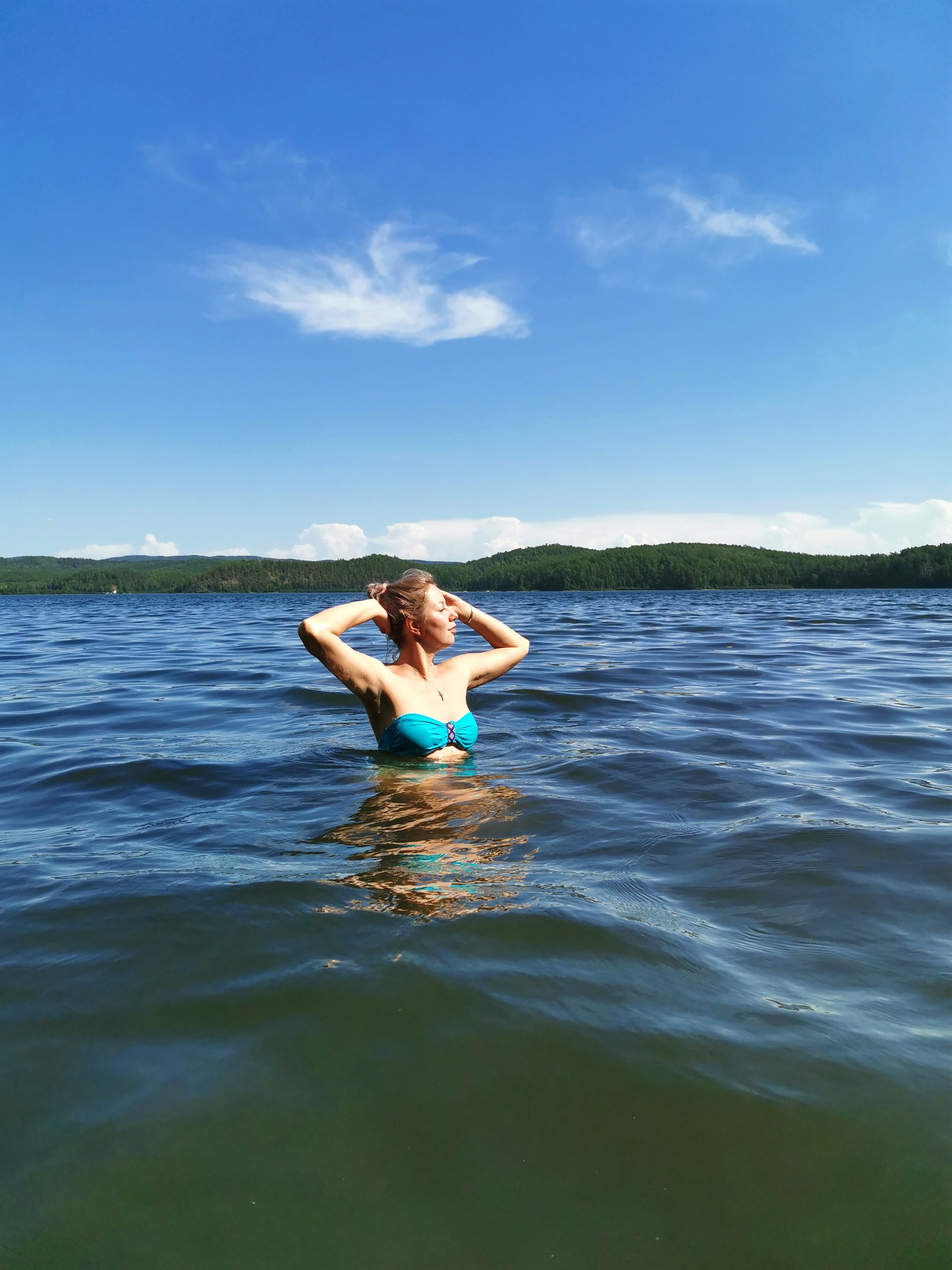 Вода в Аракуле чистая и приятная для купания Вода в Аракуле чистая и приятная для купания