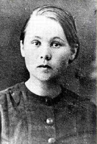 Татьяна в годы учебы в Пермском институте, 1940 год Татьяна в годы учебы в Пермском институте, 1940 год