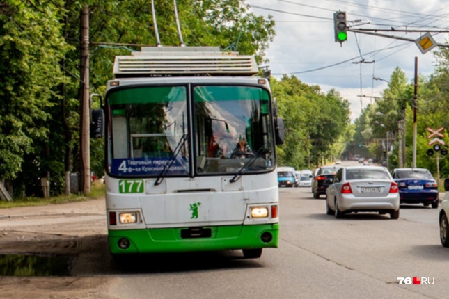 Троллейбусы № 3 и 4 будут ездить по Тутаевскому шоссе до остановки «Фабрика "Красный Перевал"»