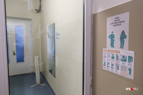 На этой неделе на подмогу своим коллегам пришли лаборанты поликлиники № 2 На этой неделе на подмогу своим коллегам пришли лаборанты поликлиники № 2