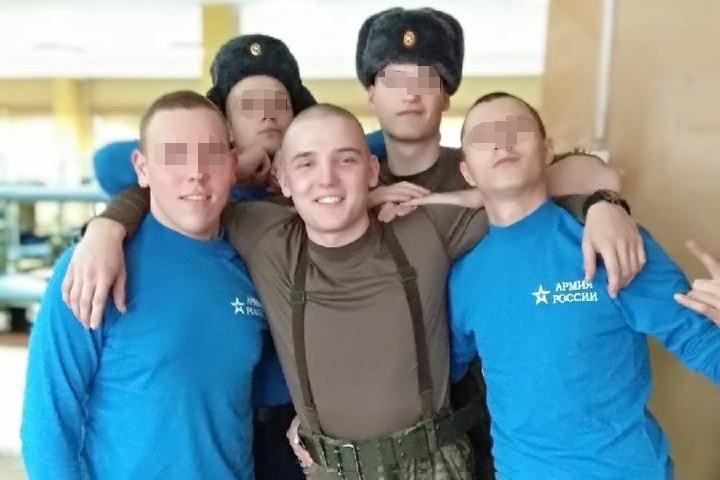 С ребятами Никита сразу сдружился и служба ему нравится С ребятами Никита сразу сдружился и служба ему нравится