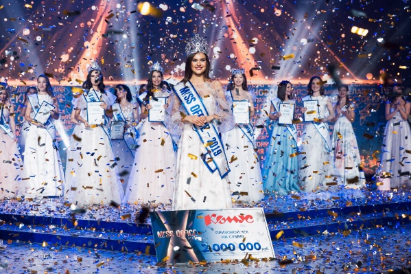Офисных красоток ждет фееричный финал и крупный приз Офисных красоток ждет фееричный финал и крупный приз