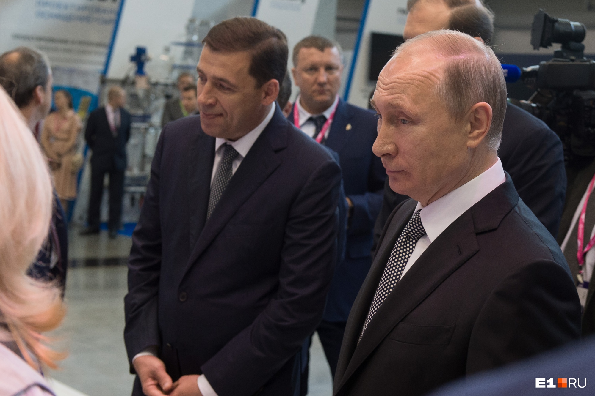 Куйвашев идет на выборы: Путин разрешил ему не менять работу