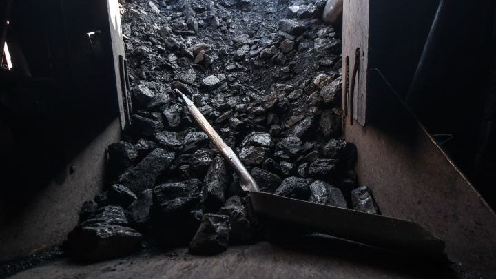 Кузбасские компании частично приостановили добычу угля