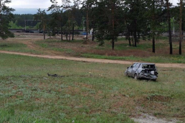 Силовики обнаружили машину довольно далеко от проезжей части Силовики обнаружили машину довольно далеко от проезжей части 