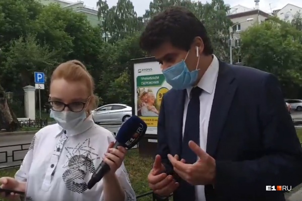 Каждую неделю Александр Высокинский отвечает на вопросы читателей E1.RU Каждую неделю Александр Высокинский отвечает на вопросы читателей E1.RU